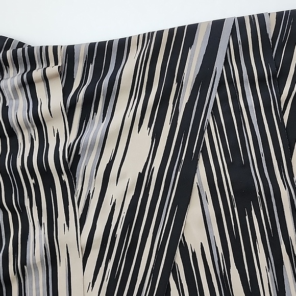 Connected Apparel Tiered Sheath Dress  Beige Black Stripes 1/2 Sleeves Size 16 - Picture 6 of 15